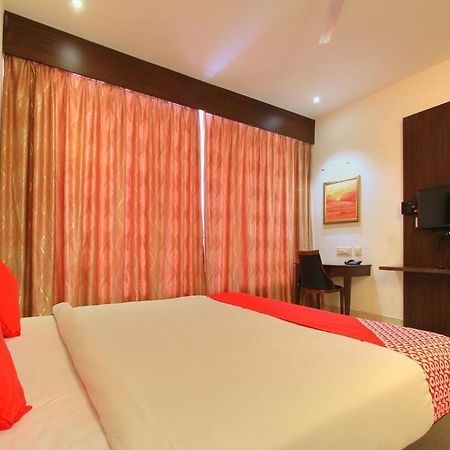 Grand Milestone Villa Mysore Buitenkant foto